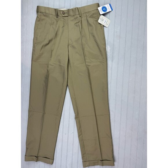 George Size 32X32 Mens Pants Sand Color Classic Fit Pleated Front Cuff Hem - Picture 2 of 6